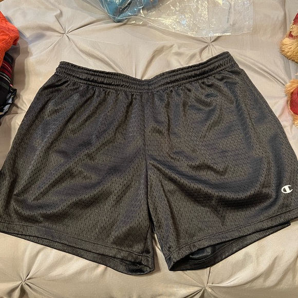 Champion Mesh Black Athletic Shorts. Size M. EUC - Picture 1 of 3